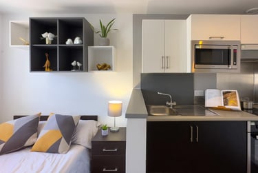 1 bed studio, 170 Armada Way, City Centre, Plymouth, PL11LB - Image 1